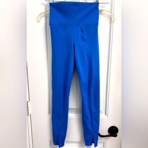 Carbon 38 - Eleven by Venus Williams